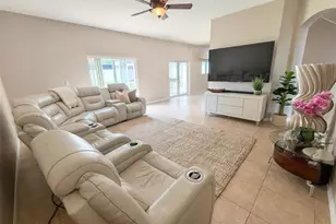4236 Balington Dr, Valrico, FL 33596 - Photo 6
