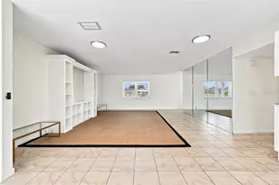 1811 Milford Cir, Sun City Center, FL 33573 - Photo 6