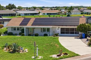 1811 Milford Cir, Sun City Center, FL 33573 - Photo 52