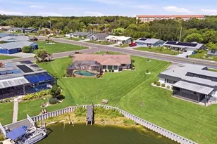1811 Milford Cir, Sun City Center, FL 33573 - Photo 56