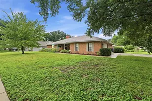 411 Summit Chase Dr, Valrico, FL 33594 - Photo 50