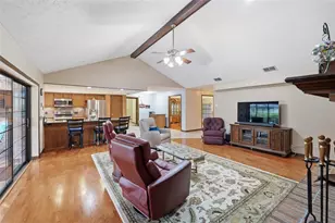 411 Summit Chase Dr, Valrico, FL 33594 - Photo 12