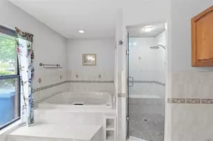 411 Summit Chase Dr, Valrico, FL 33594 - Photo 26