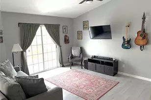 8503 Shallow Creek Ct, New Port Richey, FL 34653 - Photo 6
