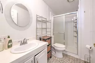 1606 N Kingsway Rd, Seffner, FL 33584 - Photo 26