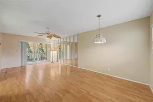 11485 Oakhurst Rd, Largo, FL 33774 - Photo 6