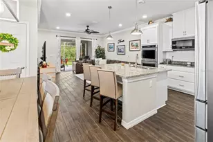 2872 Grand Kemerton Pl, Tampa, FL 33618 - Photo 12