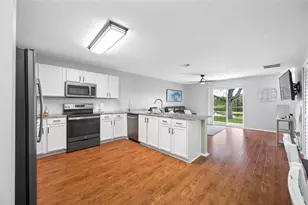 13953 Jacobson Dr, Odessa, FL 33556 - Photo 8