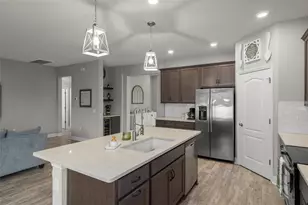 1569 N River Cir, Tarpon Springs, FL 34689 - Photo 12