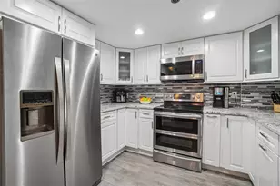 1 Key Capri, Saint Petersburg, FL 33706 - Photo 20