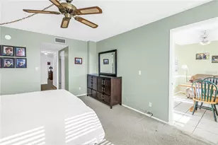 4715 Bay St NE, Saint Petersburg, FL 33703 - Photo 18