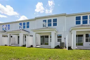 34563 Turpins Ave, Zephyrhills, FL 33541 - Photo 30