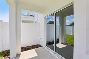 34563 Turpins Ave, Zephyrhills, FL 33541 - Photo 24