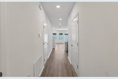 34563 Turpins Avenue, Zephyrhills, FL 33541 - Photo 14