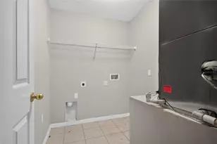 12803 Lake Vista Dr, Gibsonton, FL 33534 - Photo 6