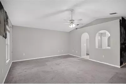 12803 Lake Vista Drive, Gibsonton, FL 33534 - Photo 20