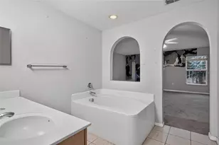 12803 Lake Vista Dr, Gibsonton, FL 33534 - Photo 22