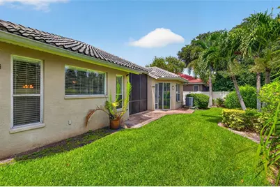 7075 Bayou West Place N, Pinellas Park, FL 33782 - Photo 36