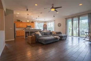 5029 Torrey Hills Ln, Lutz, FL 33558 - Photo 12