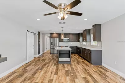 3792 Arkansas Avenue NE, Saint Petersburg, FL 33703 - Photo 4