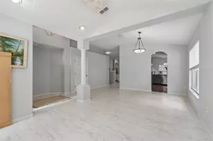 4643 Dunnie Dr, Tampa, FL 33614 - Photo 8