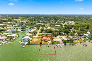 111 Shore Dr, Dunedin, FL 34698 - Photo 18