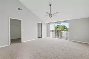 9548 Orange Valley Ct, Tampa, FL 33618 - Photo 8