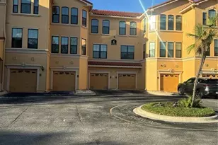 2724 Via Murano, Clearwater, FL 33764 - Photo 2