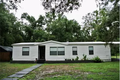 38122 Central Avenue, Zephyrhills, FL 33540 - Photo 2