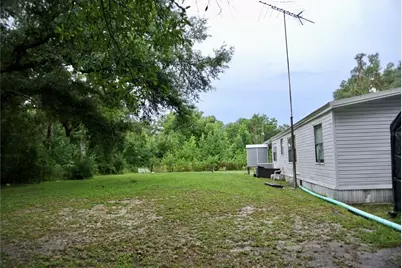 38122 Central Avenue, Zephyrhills, FL 33540 - Photo 12