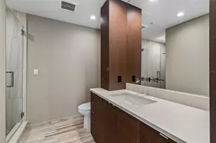 1120 E Kennedy Blvd W, Tampa, FL 33602 - Photo 22