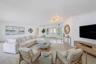 210 Dolphin Point, Clearwater Beach, FL 33767 - Photo 4