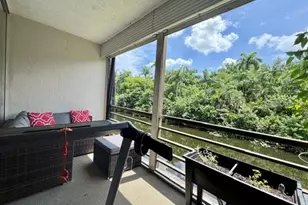 107 Royal Pk Dr, Oakland Park, FL 33309 - Photo 14