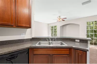 27627 Pleasure Ride Loop, Wesley Chapel, FL 33544 - Photo 14
