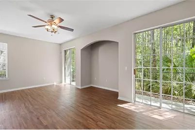 27627 Pleasure Ride Loop, Wesley Chapel, FL 33544 - Photo 8
