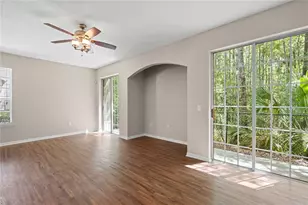 27627 Pleasure Ride Loop, Wesley Chapel, FL 33544 - Photo 8