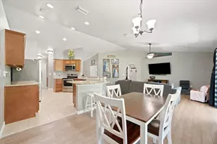 12327 Millington Ave, Weeki Wachee, FL 34614 - Photo 26