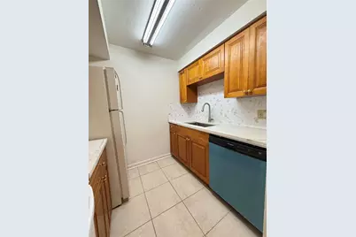 14308 Hanging Moss Circle #102, Tampa, FL 33613 - Photo 14