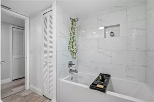 908 Hammock Pine Blvd, Clearwater, FL 33761 - Photo 28