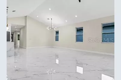 2823 60th Avenue N, Saint Petersburg, FL 33714 - Photo 14