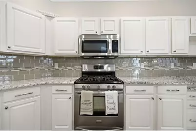 10212 Newington Place, Tampa, FL 33626 - Photo 12