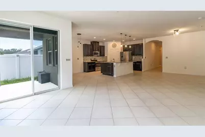 12152 Ledbury Commons Drive, Gibsonton, FL 33534 - Photo 6