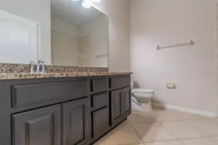 12152 Ledbury Commons Dr, Gibsonton, FL 33534 - Photo 14