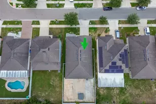12152 Ledbury Commons Dr, Gibsonton, FL 33534 - Photo 28