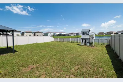 31575 Barrel Wave Way, Wesley Chapel, FL 33545 - Photo 28