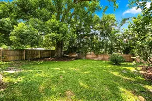 12330 N Rome Ave, Tampa, FL 33612 - Photo 32