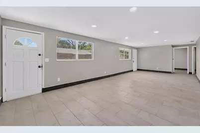 1703 E Idell Street, Tampa, FL 33604 - Photo 8