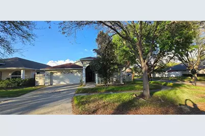 1810 Greystone Heights Drive, Valrico, FL 33594 - Photo 1