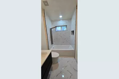1810 Greystone Heights Drive, Valrico, FL 33594 - Photo 22