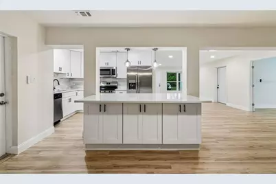 6781 33rd Avenue N, Saint Petersburg, FL 33710 - Photo 20